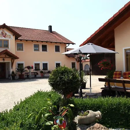 Appartementhaus Putz * Поккинг